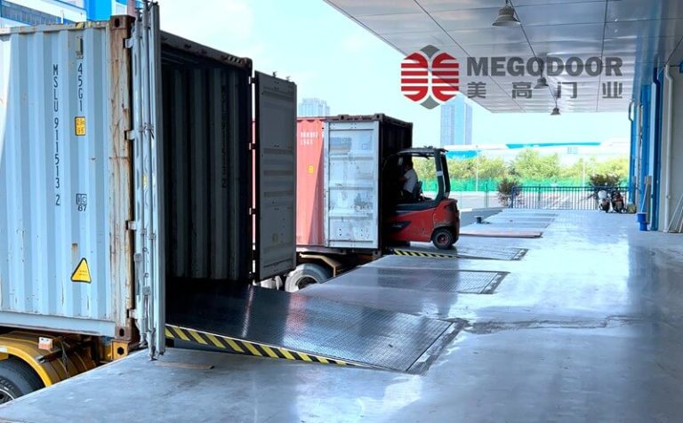 南京設備運輸物流裝卸貨平臺:美高液壓式解決方案縮略圖 南京設備運輸物流裝卸貨平臺:美高液壓式解決方案縮略圖